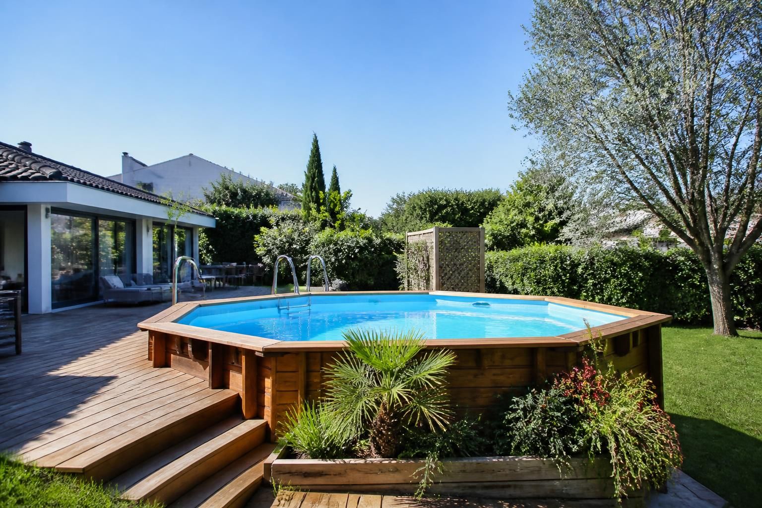 découvrez nos conseils pratiques et les critères essentiels pour bien choisir votre piscine bois hors sol, alliant esthétique, durabilité et facilité d'installation.