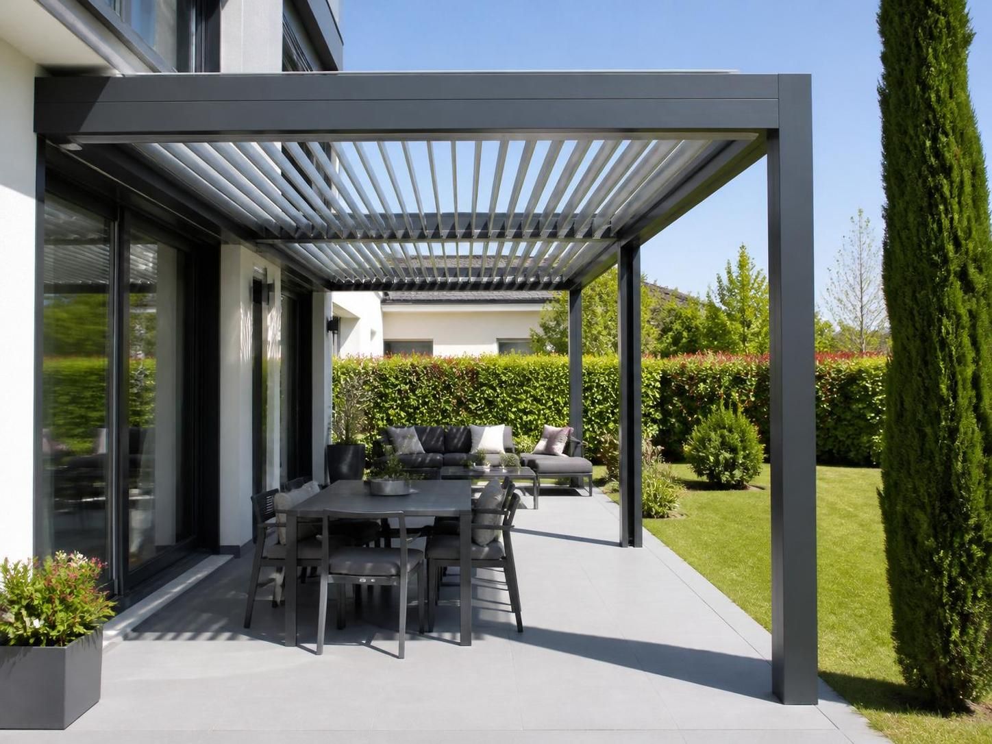découvrez les gestes essentiels pour entretenir votre pergola bioclimatique en aluminium grâce à notre guide complet, et assurez sa durabilité et son esthétisme tout au long de l'année.