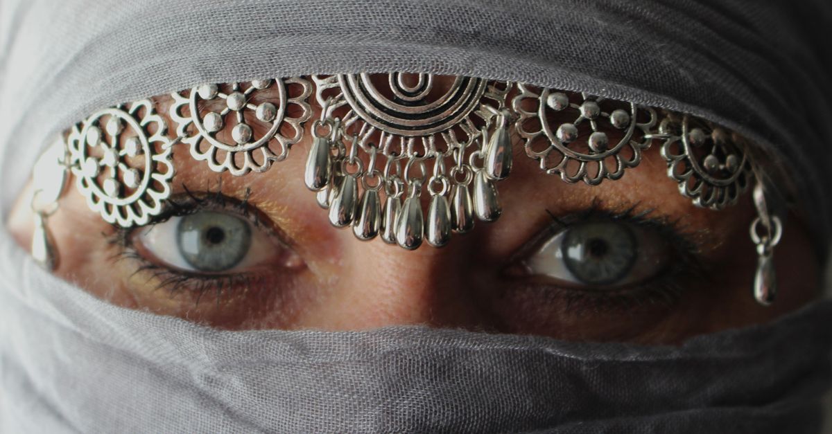 Fantasmes féminins : décoder les désirs secrets des femmes